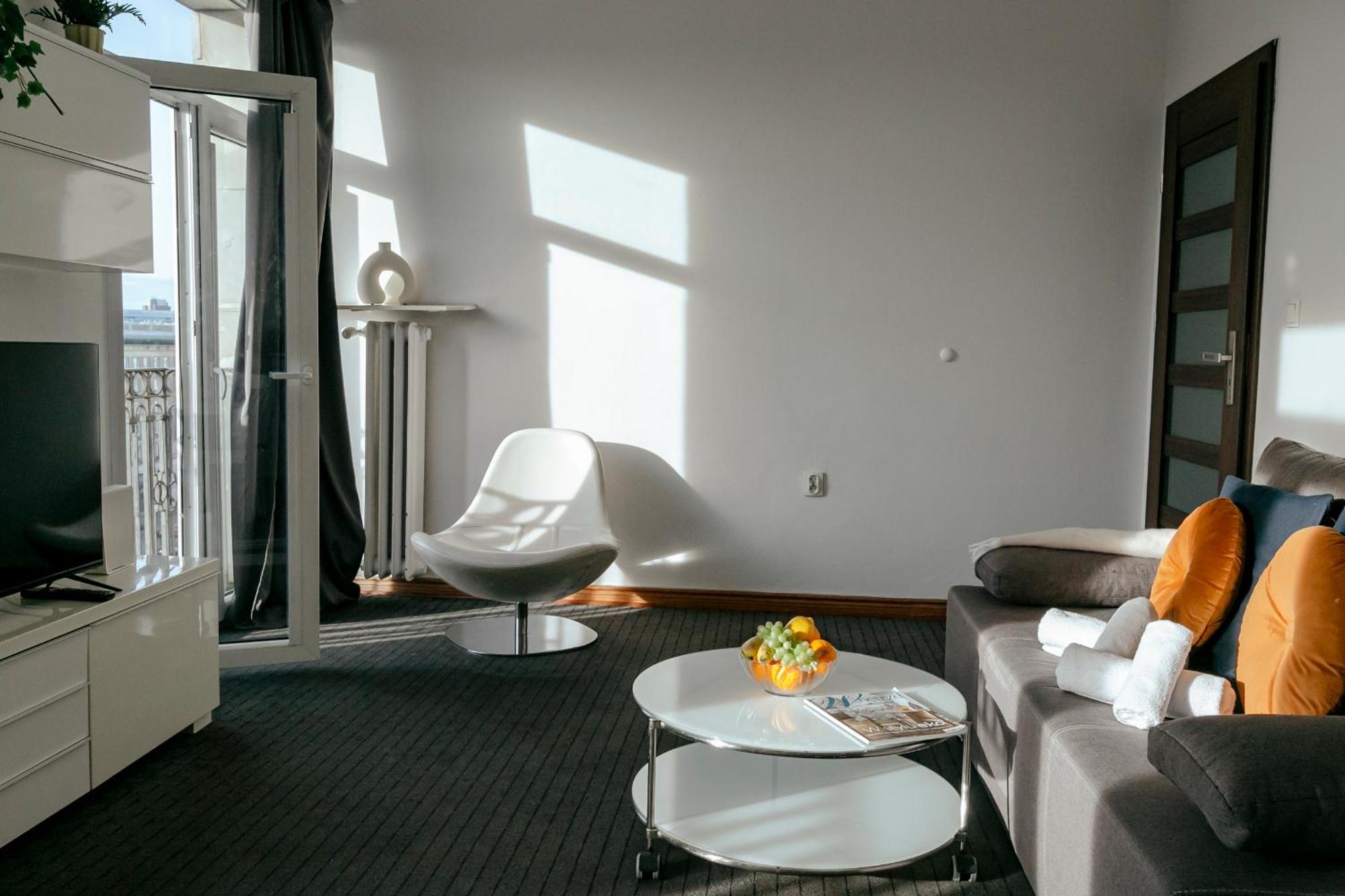 Plac Konstytucji 6 Orange - Apartament Dla 4 Osob - Bezplatny Parking - Free Parking - Piekny Widok Na Panorame Warszawy Βαρσοβία Εξωτερικό φωτογραφία