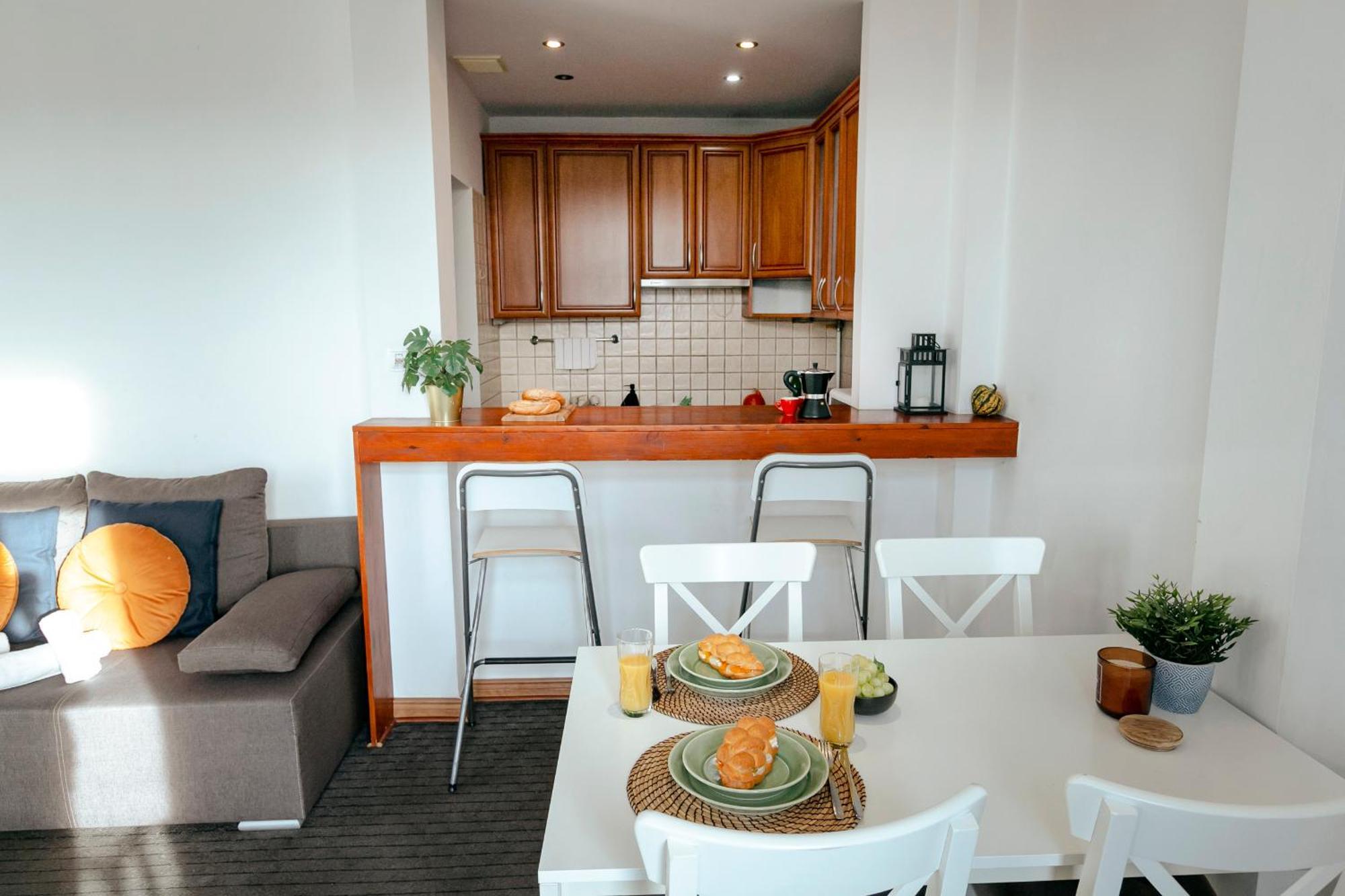 Plac Konstytucji 6 Orange - Apartament Dla 4 Osob - Bezplatny Parking - Free Parking - Piekny Widok Na Panorame Warszawy Βαρσοβία Εξωτερικό φωτογραφία