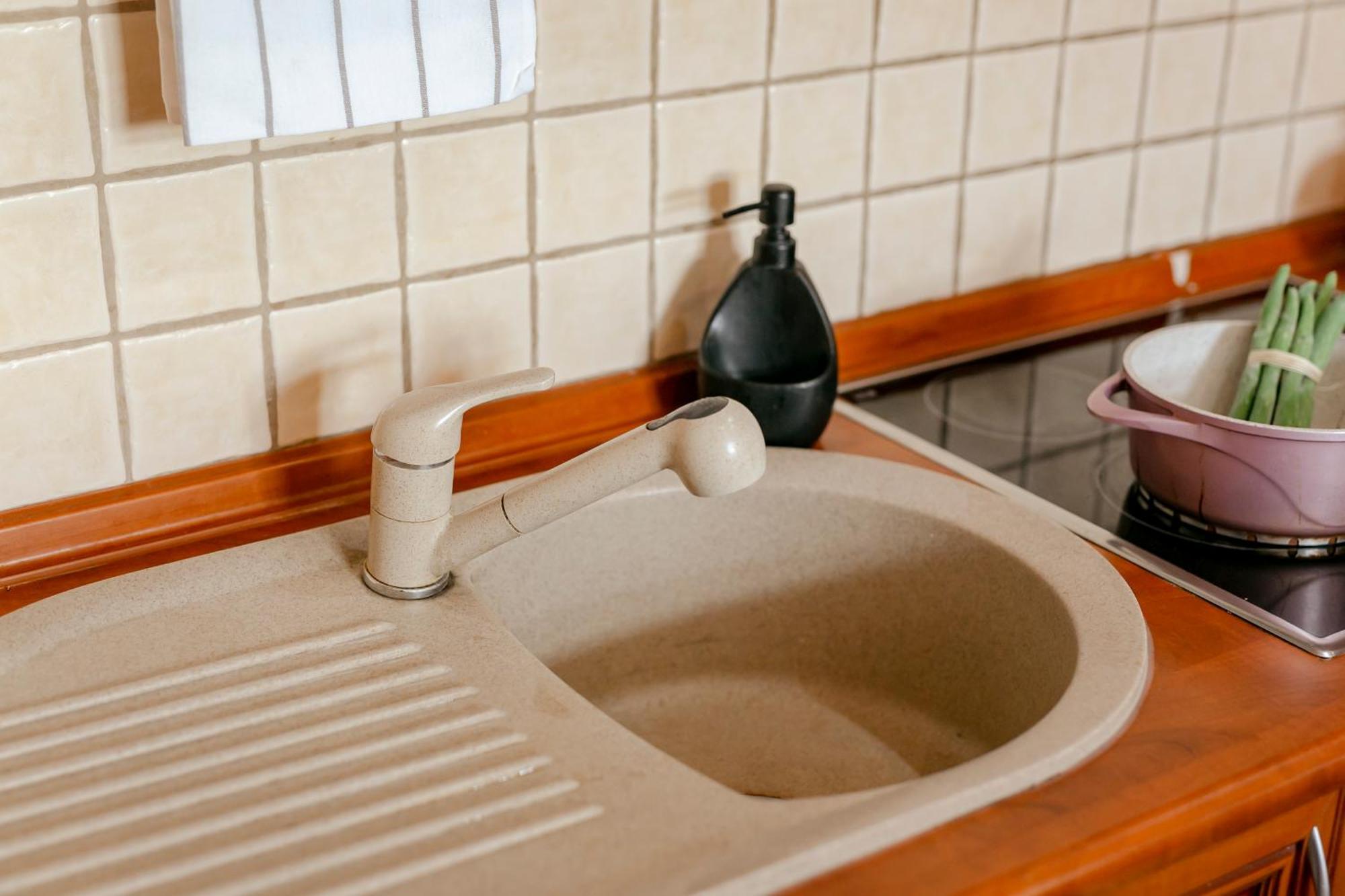 Plac Konstytucji 6 Orange - Apartament Dla 4 Osob - Bezplatny Parking - Free Parking - Piekny Widok Na Panorame Warszawy Βαρσοβία Εξωτερικό φωτογραφία