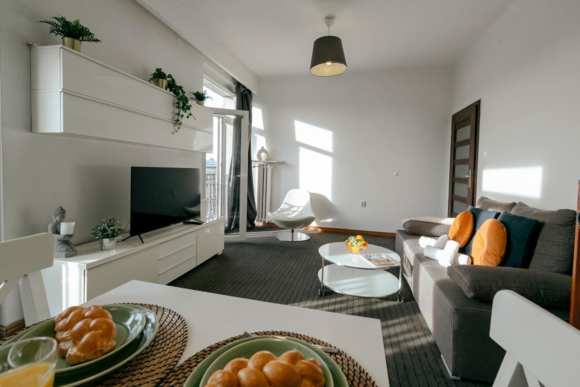 Plac Konstytucji 6 Orange - Apartament Dla 4 Osob - Bezplatny Parking - Free Parking - Piekny Widok Na Panorame Warszawy Βαρσοβία Εξωτερικό φωτογραφία